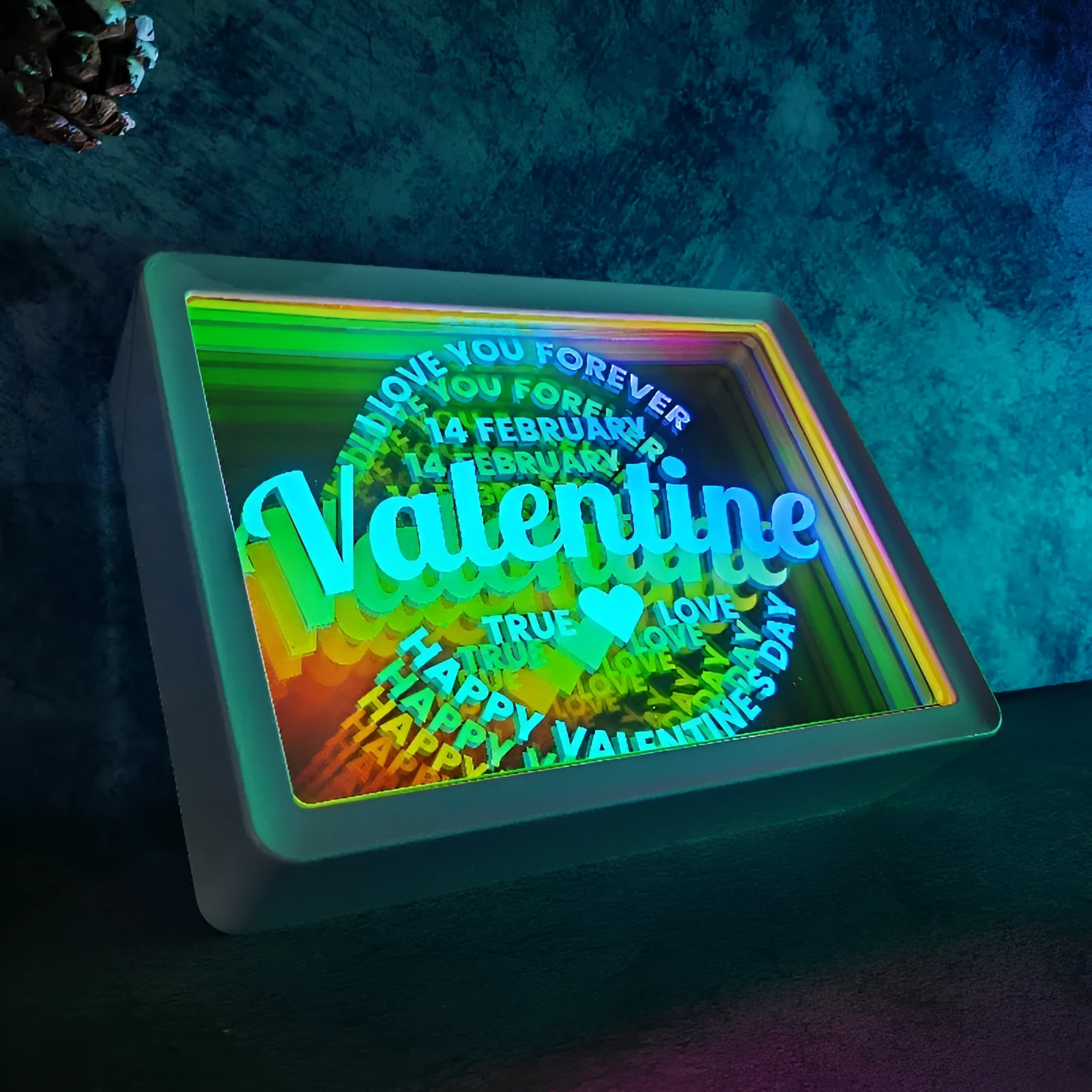 3D colourful table lamp with LED energy-saving lamp beads, compact 21.5x16cm, ILOVEYOU style