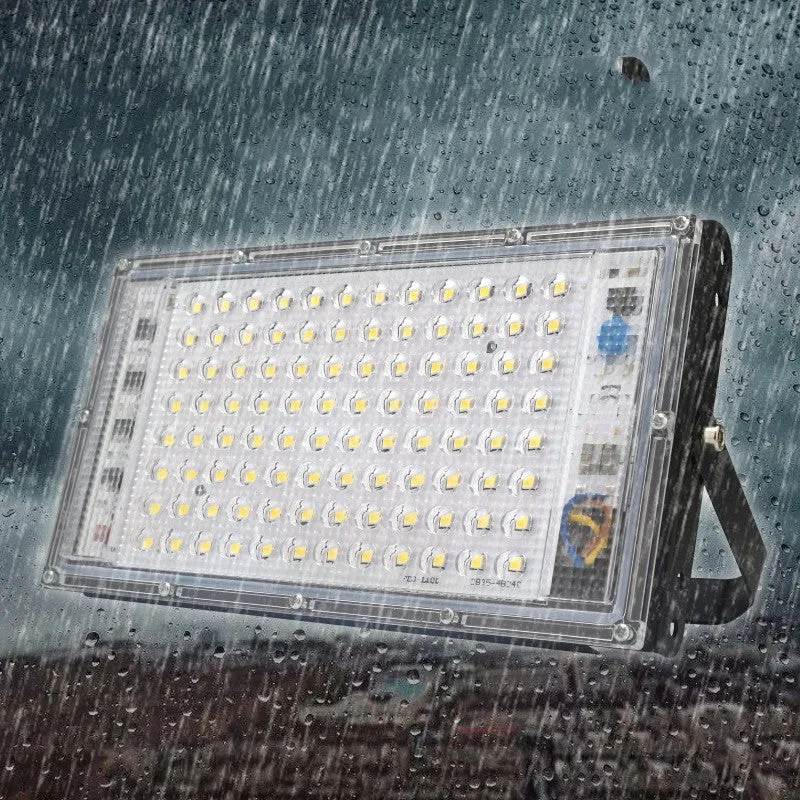 LED light with 96 lamp beads, 8000LM output, 360-degree angle, aluminium shell, IP65 rating, 125mm x 240mm