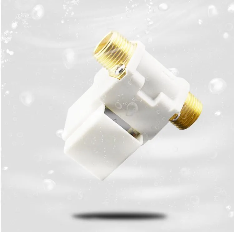 A04 DC12V normally closed water solenoid valve with plastic body and copper joint, 4-point external thread