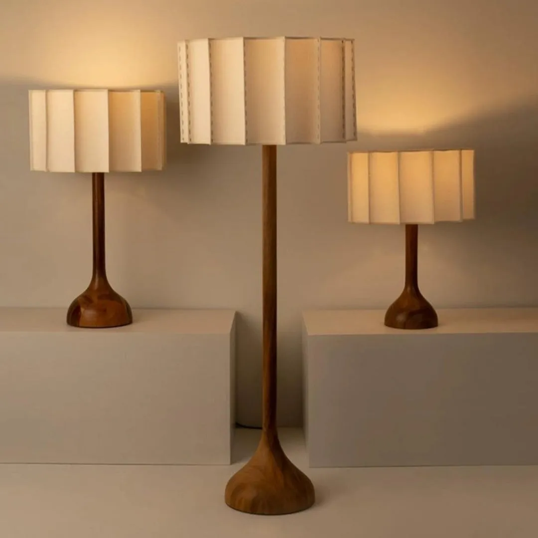 Japanese-style solid wood table lamp with three-color light source, 32x50cm, in a living room setting
