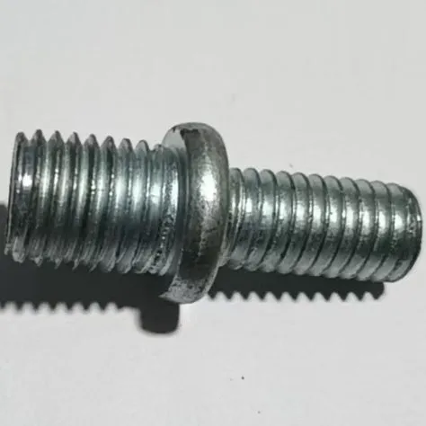 Aluminium screw mower head for brush cutter attachment with visible thread.