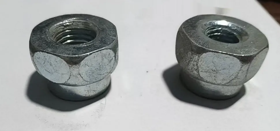 Aluminium screw mower head for brush cutter attachment with visible thread.