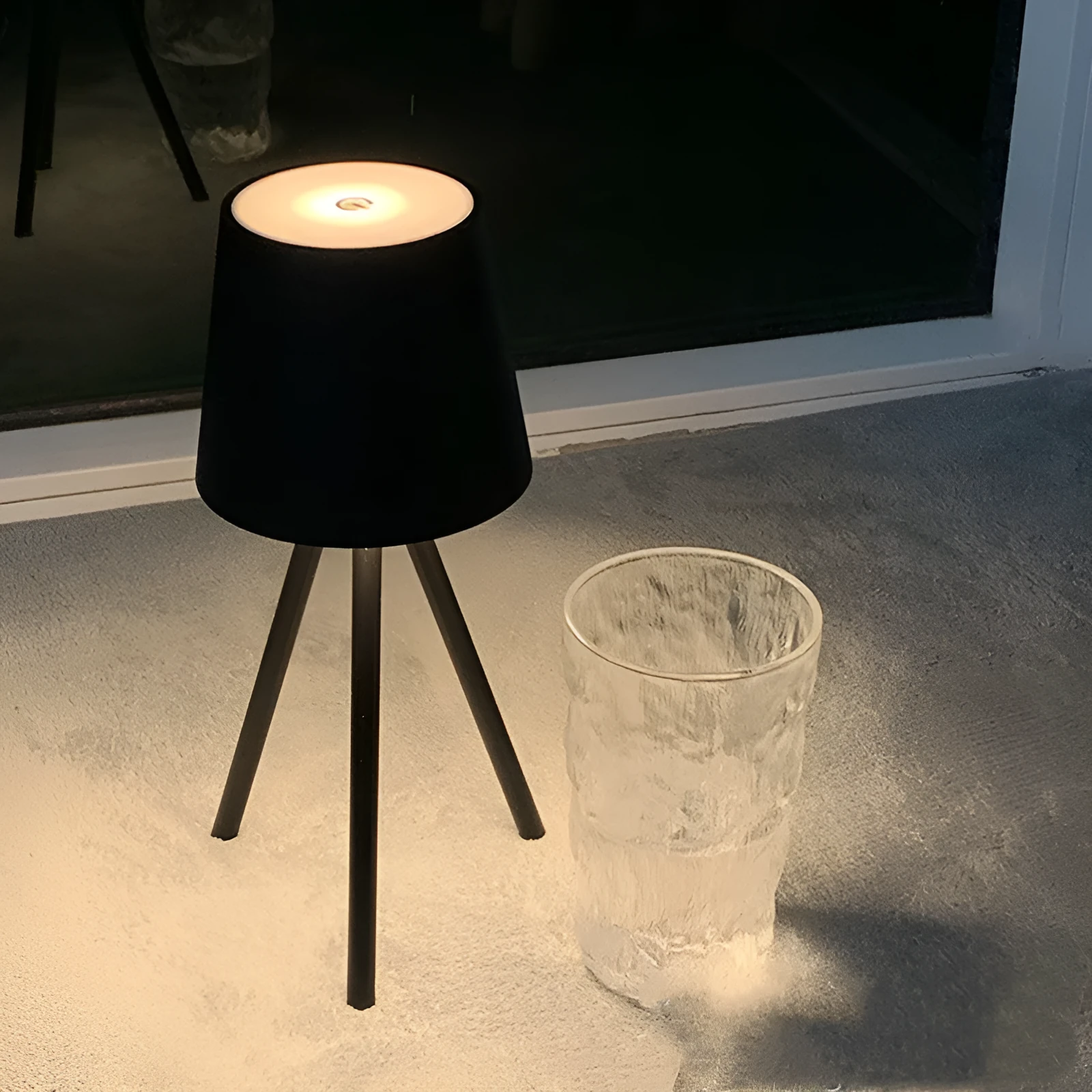 Simple charging LED night light desk lamp with triangle stand in black, 107 x 260mm, USB rechargeable