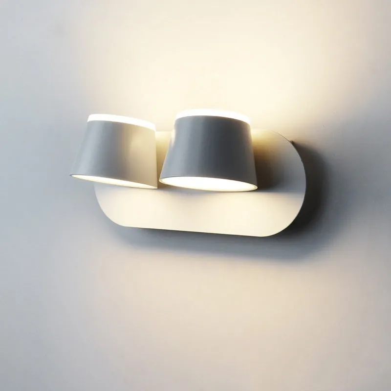 Simple LED wall lamp with stainless steel body and acrylic shade for bedside sofa TV background, black finish, 10W