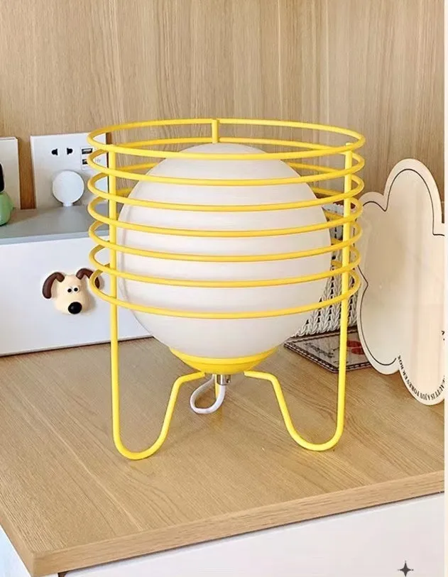 Modern retro table lamp in dopamine style, 23cm by 25.5cm, available in orange, pink, red, or yellow