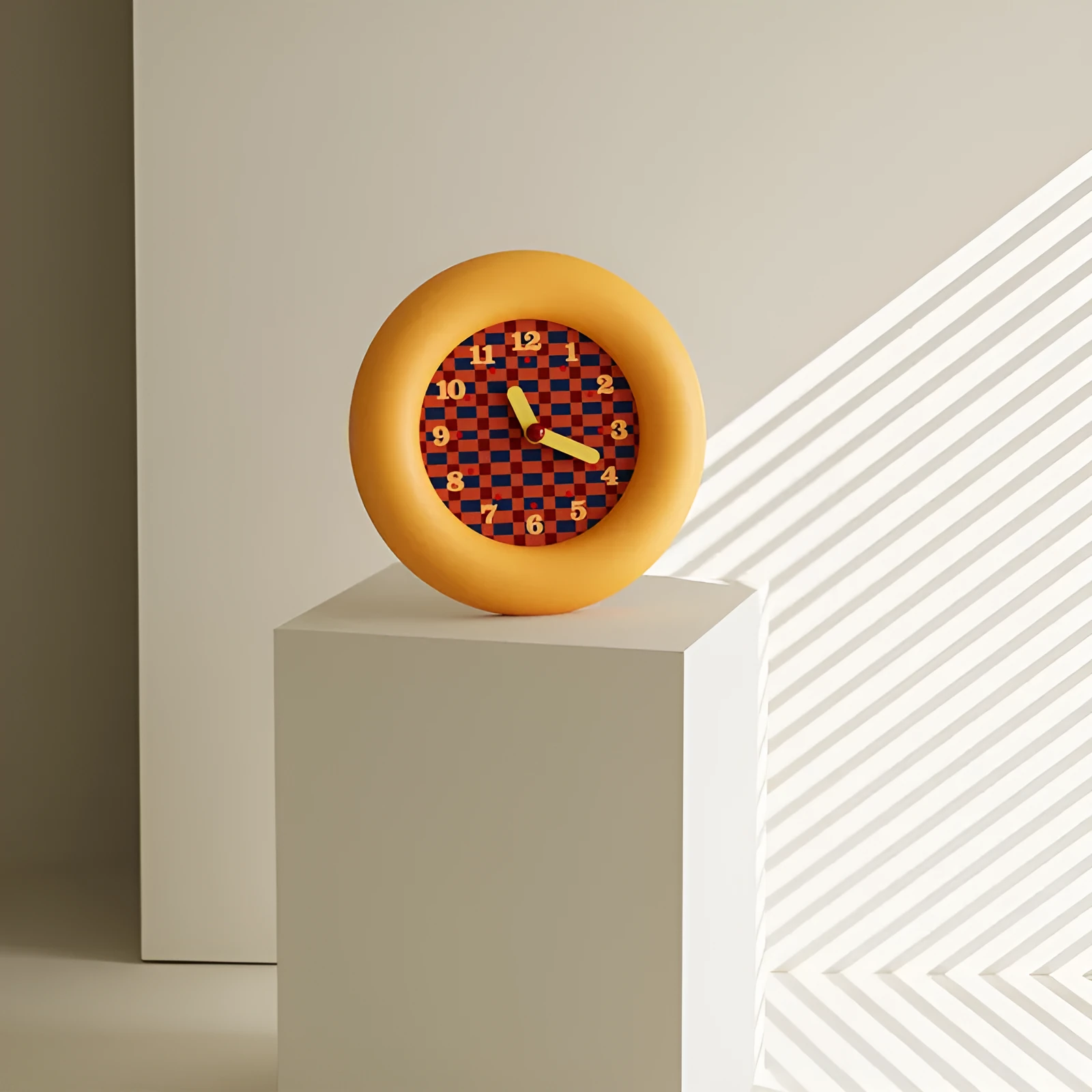 Simple modern Nordic wall clock 25cm diameter with pendulum fat circle face YH6-4 colour