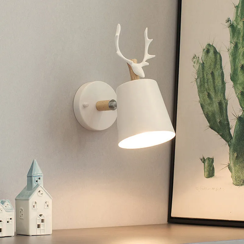 Antler bedside wall lamp black iron and wood 24x29cm modern design