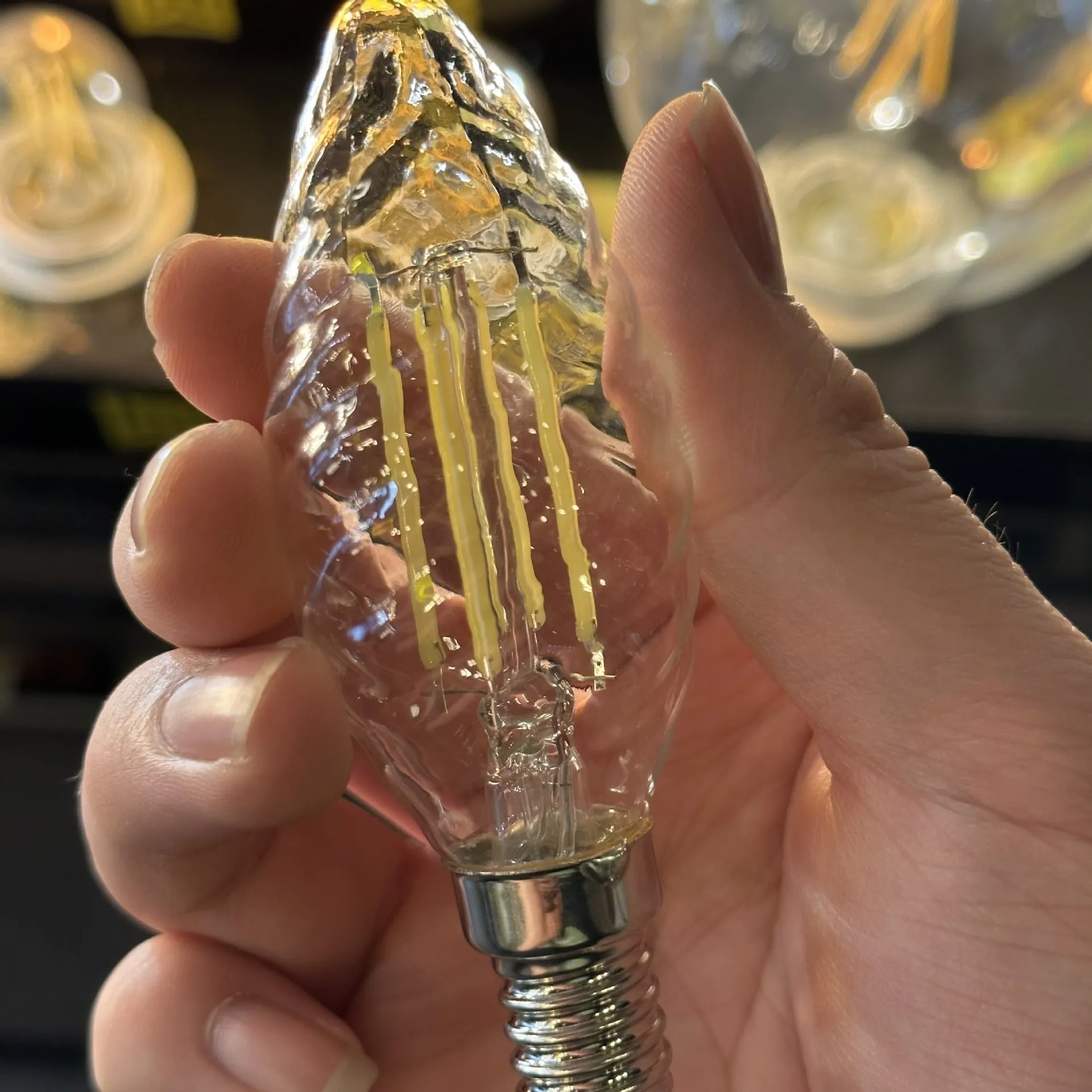 6W threaded ice cream bulb with E27 base, transparent glass, 6500K daylight, IP65