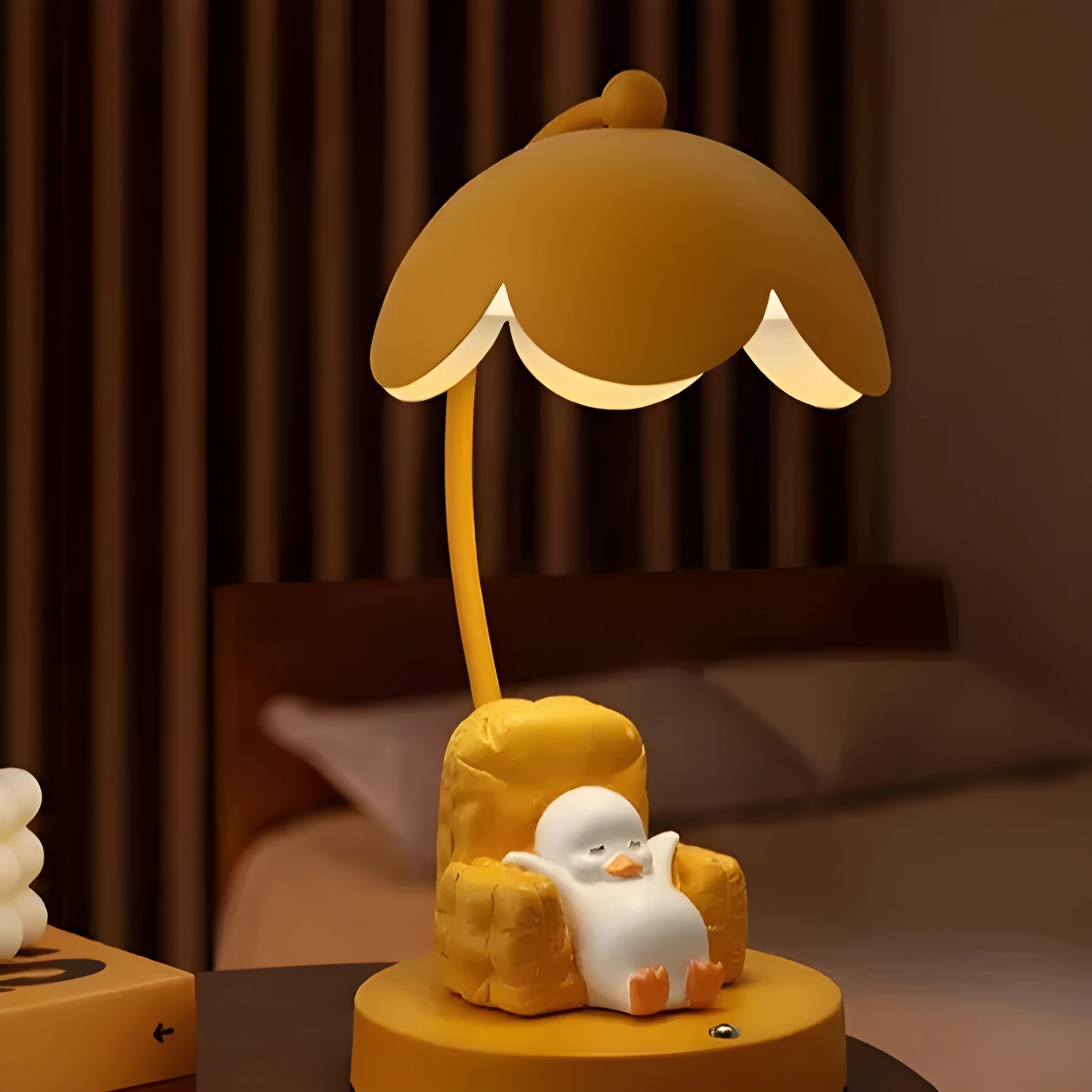 Flat Duck Table Lamp Ornament cute yellow duck USB night light for bedroom study