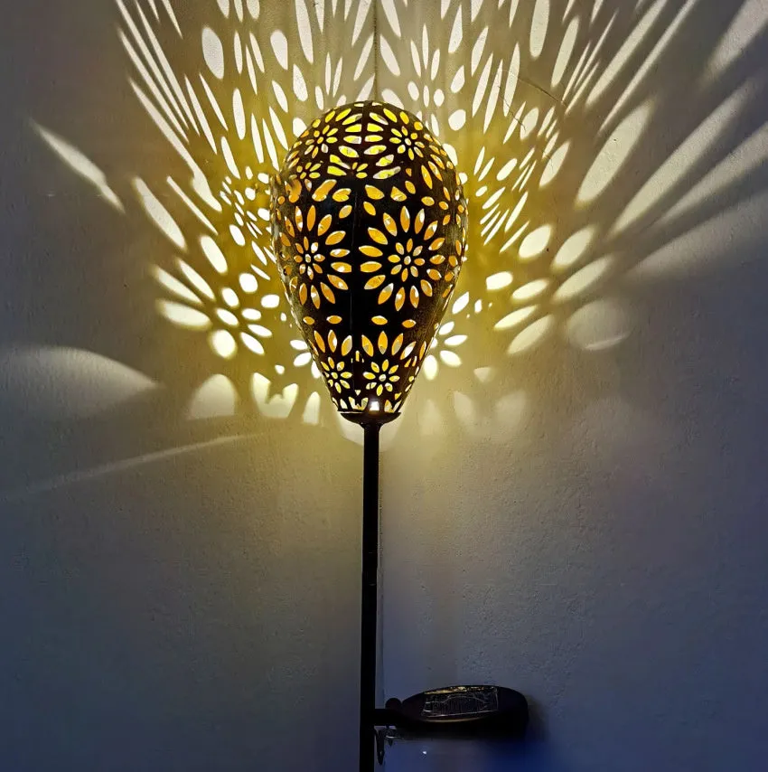 Solar wrought iron ground ball lamp LED with 15x15x46mm dimensions, black finish