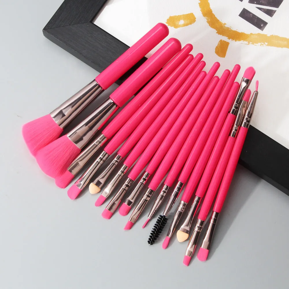 MAANGE 18-piece makeup brush and tool set with fan brushes laid out.