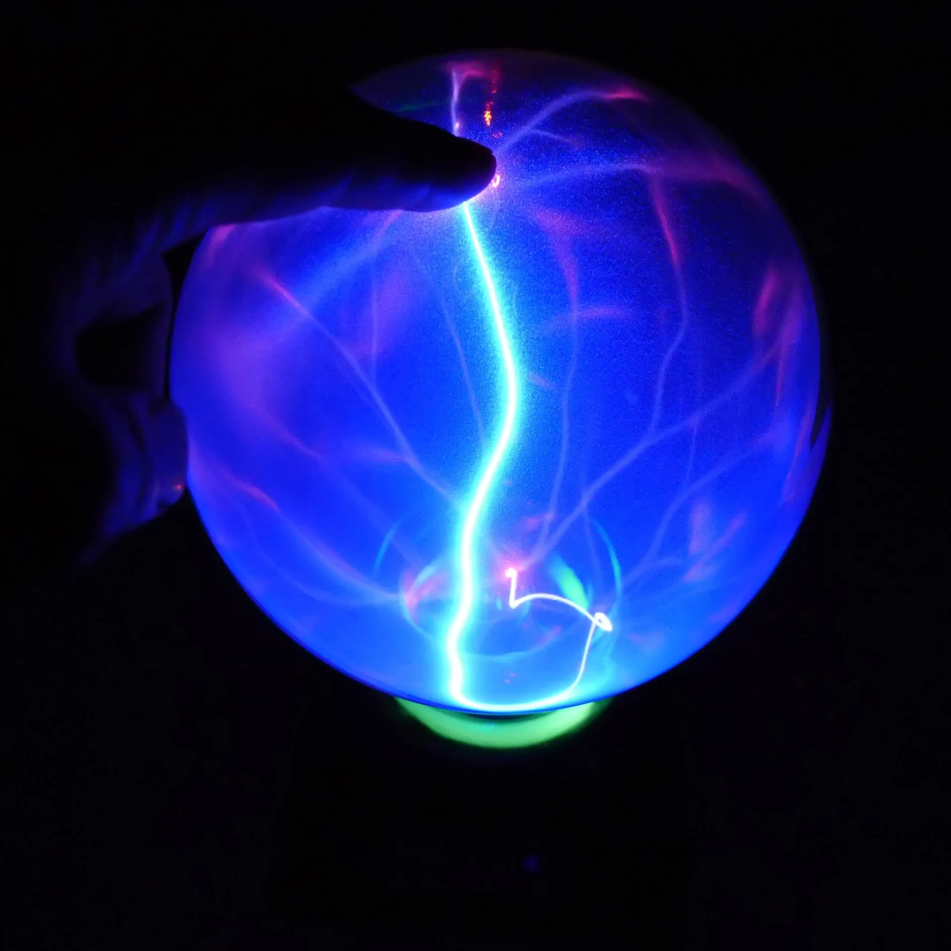 Plasma lightning ball with electrostatic lightning arcs on a blue background, 4-8 inch size options available