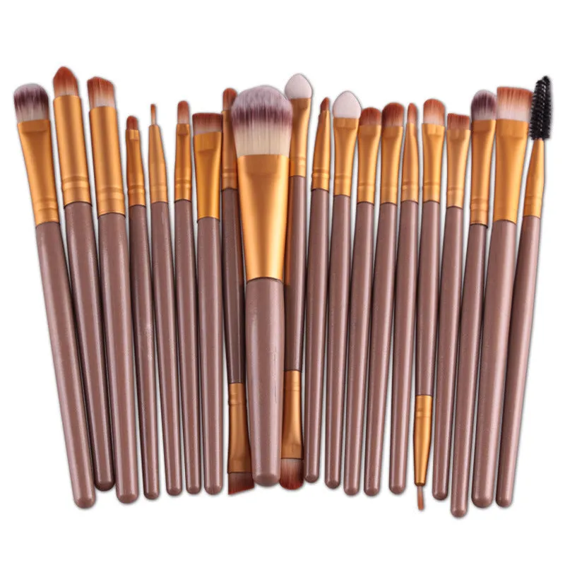 Cosmetic brush kit with nylon bristles and plastic handle, 14cm total length