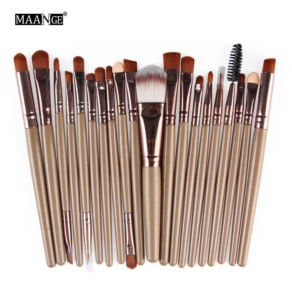 Cosmetic brush kit with nylon bristles and plastic handle, 14cm total length