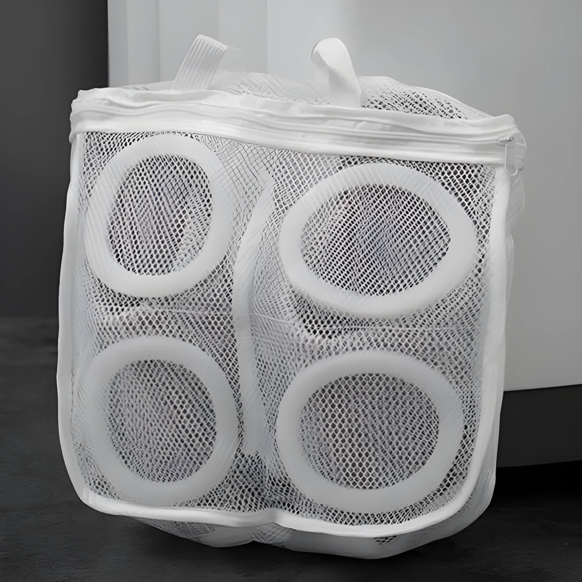 Large shoe washing bag with double-layer mesh, foam padding, hidden zipper, and lanyard separations in blue colour