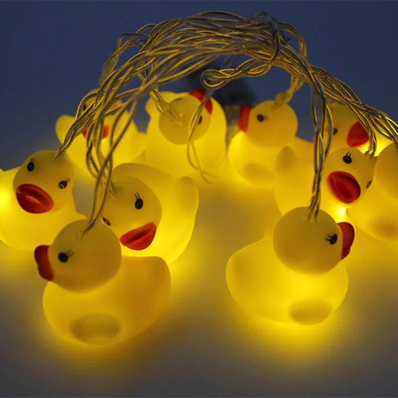 Vinyl animal LED light string 1.8m with 10 battery-operated animal pendant lights on a white background