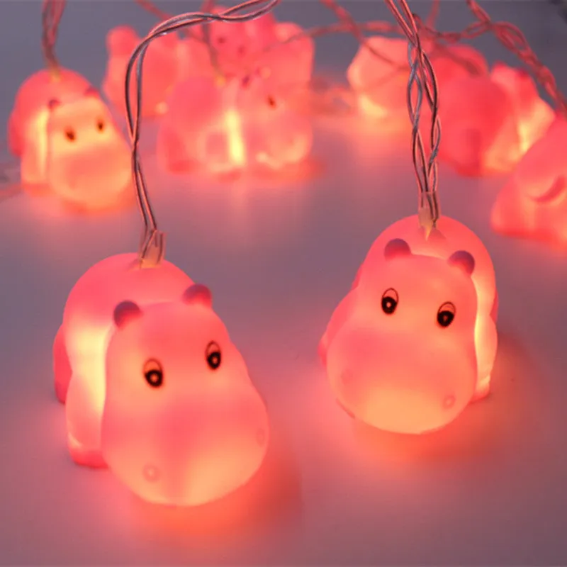 Vinyl animal LED light string 1.8m with 10 battery-operated animal pendant lights on a white background
