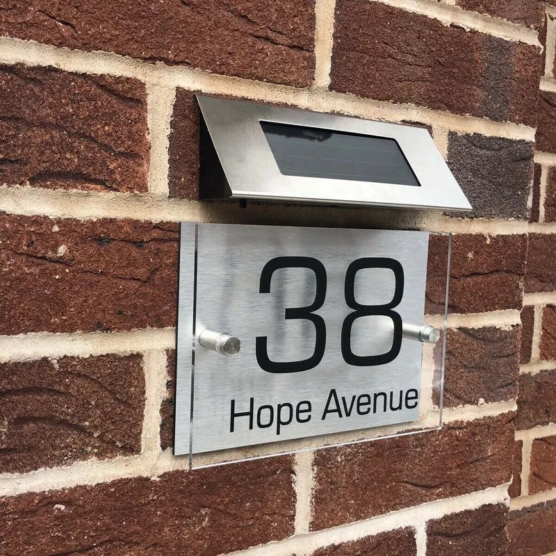 Solar powered stainless steel 4LED address doorplate light with automatic light control for outdoor use