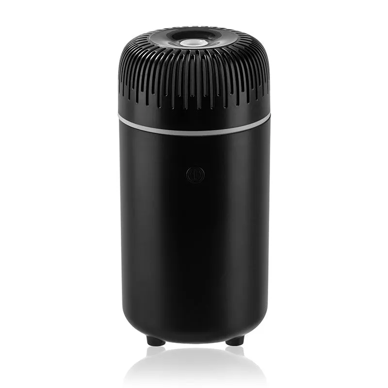 Compact white USB humidifier with 100ml capacity and 69 x 139mm dimensions
