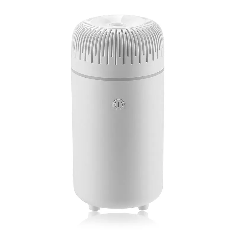 Compact white USB humidifier with 100ml capacity and 69 x 139mm dimensions