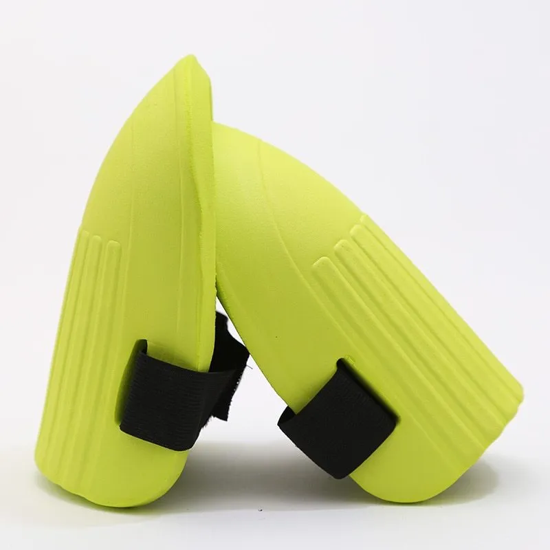 EVA knee pads in five colours showing 19cm length and 15cm width dimensions