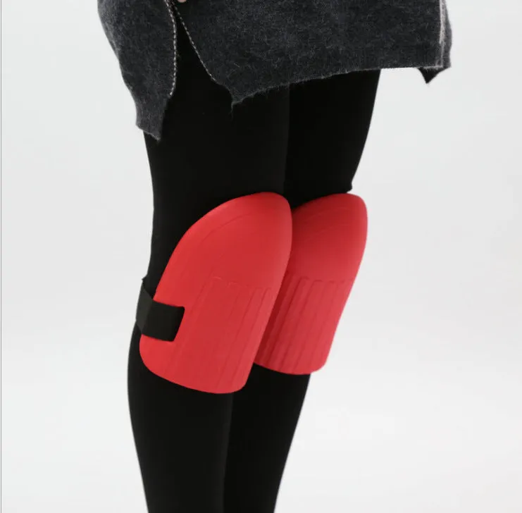 EVA knee pads in five colours showing 19cm length and 15cm width dimensions