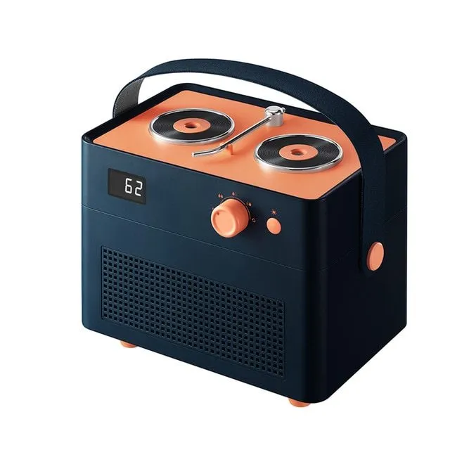 Portable phono humidifier in ABS, PP, silicone and leather, 190.6x130.9x151.5mm, with warm light, dark green colour