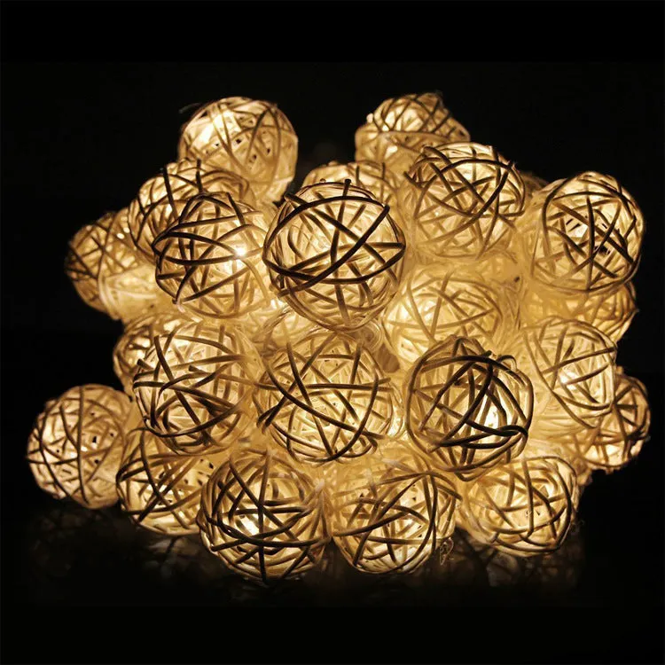 Solar light string with 30 LEDs, 6m length, IP65 weatherproof plastic shell, outdoor garden fairy lights