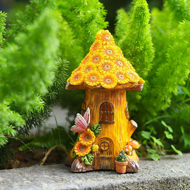 Hand-painted resin solar lamp decoration in tree house shape for outdoor garden lawn