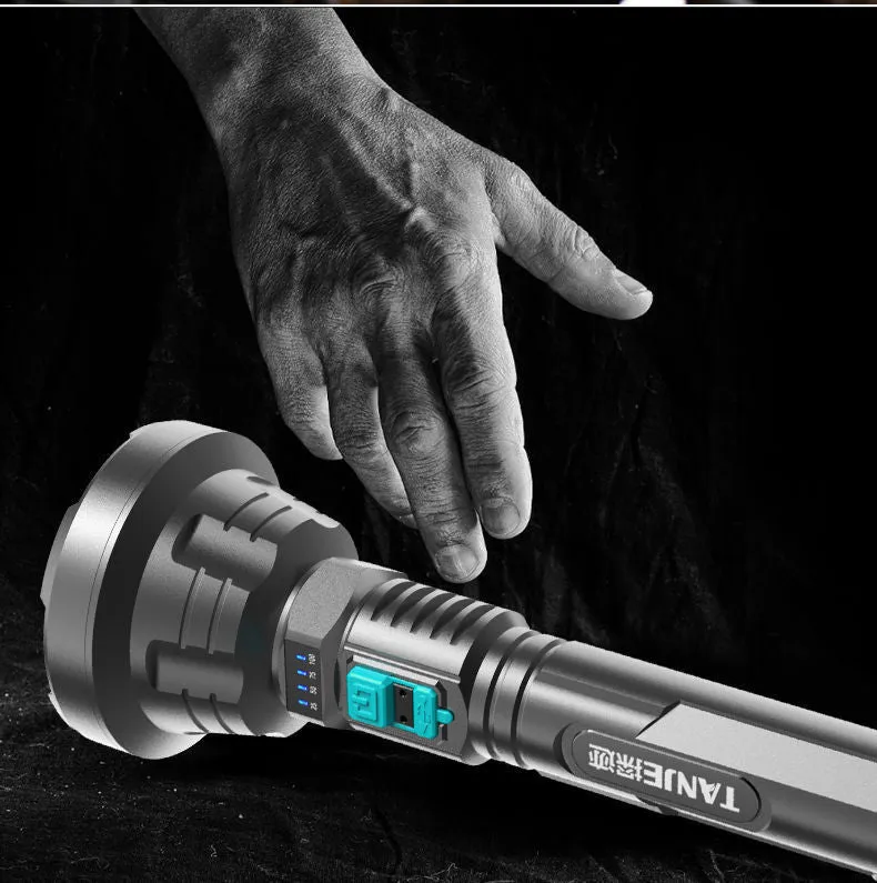 USB rechargeable LED flashlight with 3W super bright beam and ABS plastic body, black head circle