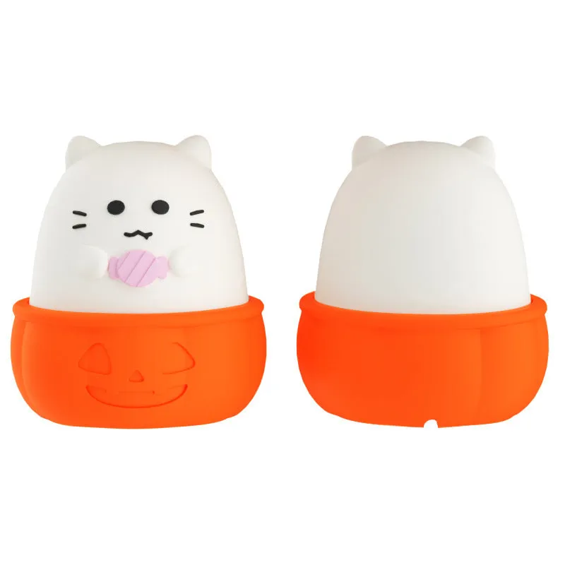 Small USB-charged silicone night lamp with warm light, 87.8x72mm, children's bedroom design