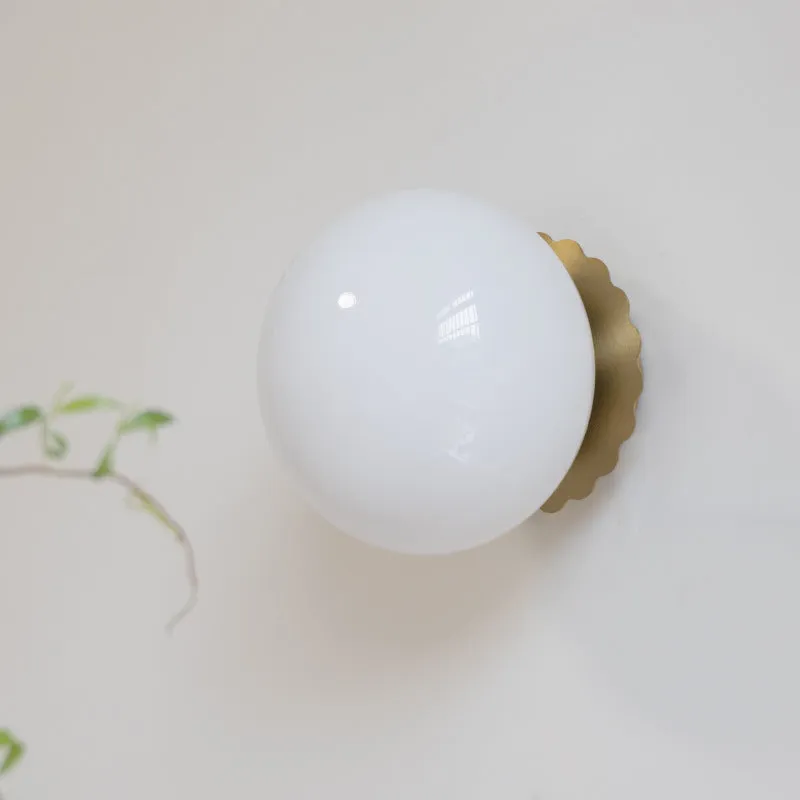 French retro cream magic bean wall lamp with wrought iron frame and glass shade, 18cm diameter, gold plating option