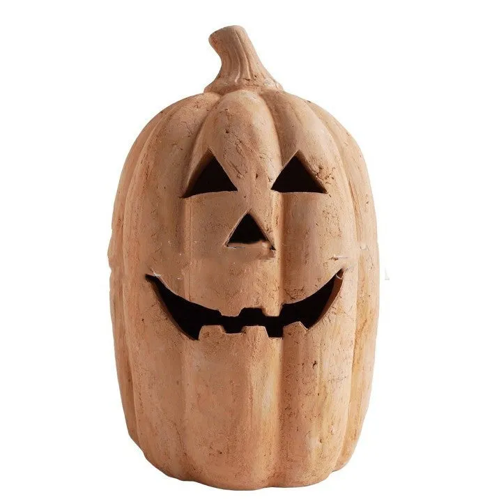 Synthetic resin pumpkin lamp on a doorstep, 19cm height with warm light, modern simplicity style for Halloween