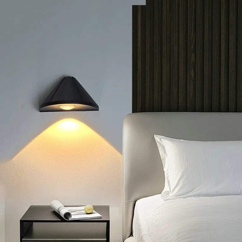Modern minimalist outdoor waterproof wall lamp 7W warm light black finish mounted on exterior wall