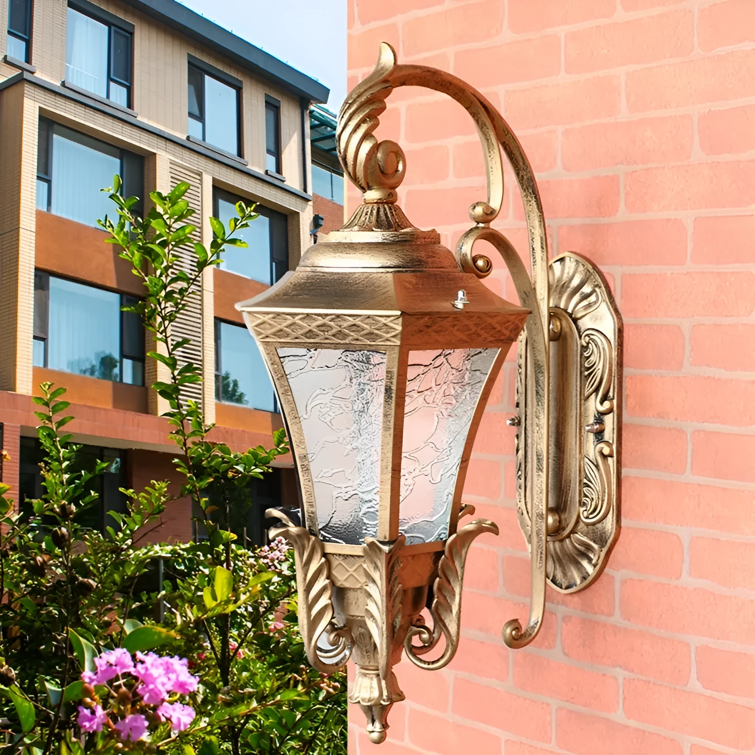 European-style black bronze outdoor courtyard wall lamp with IP54 rating.