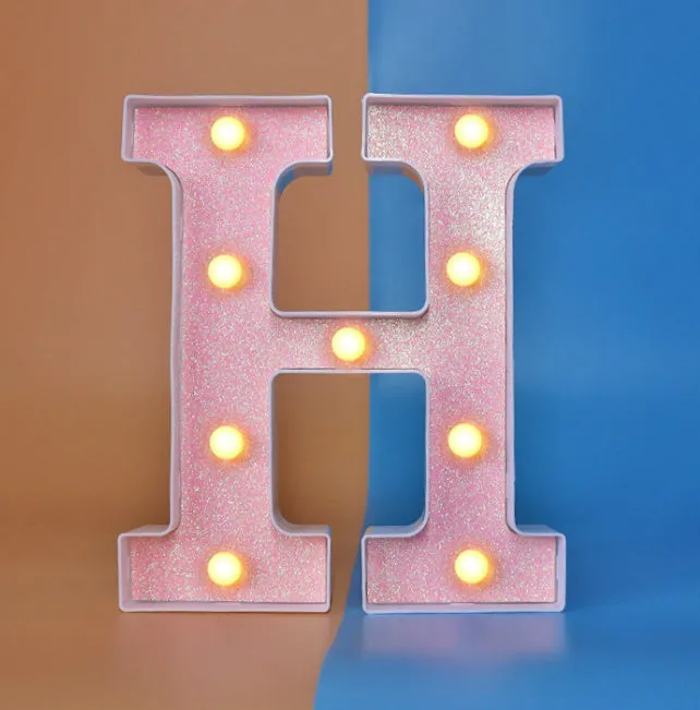 22cm plastic letter-shaped night light with battery power for party decoration