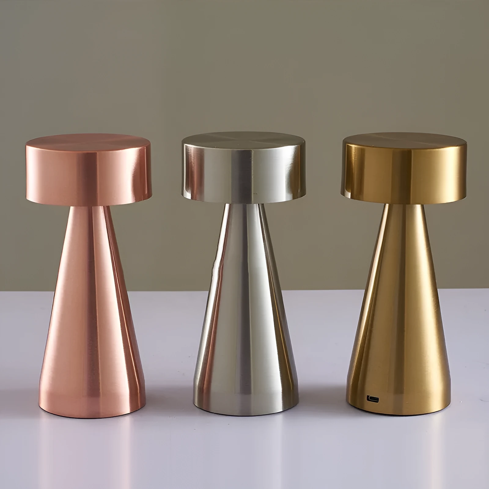 Home Touch Charging Lamp Nordic desk lamp in simple modern style with gold finish and touch dimming
