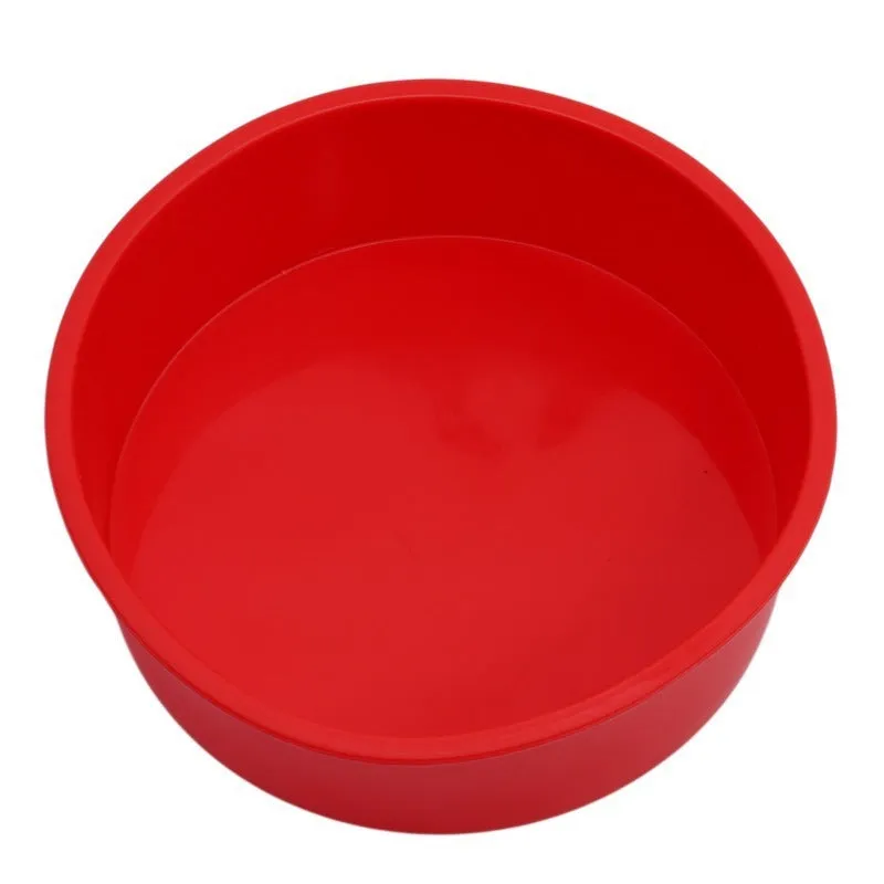 Red silicone round cake mould set showing three sizes: 8-inch, 6-inch, and 4-inch baking trays