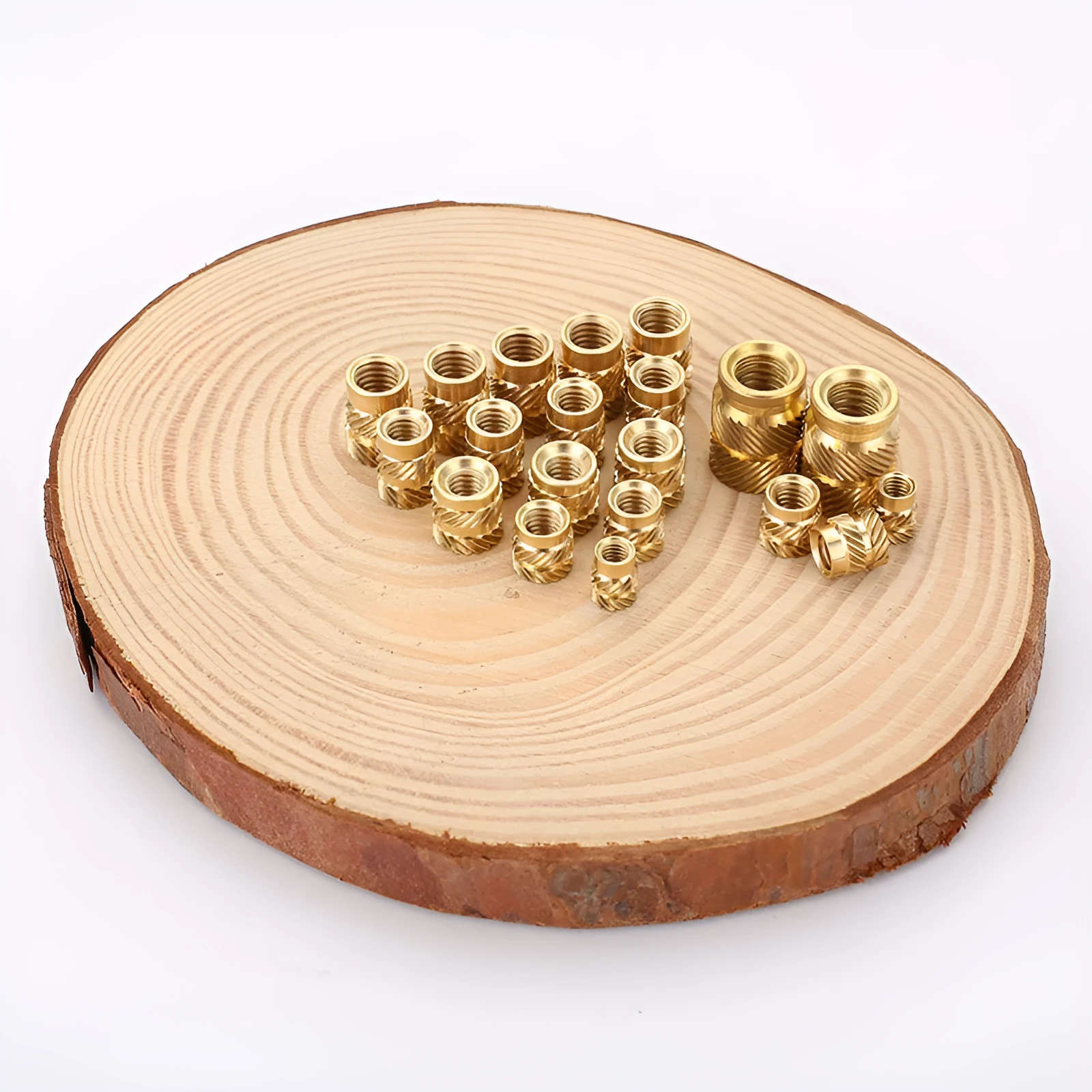 Brass hot melt copper nuts with M2 and M3 threads, showing outer diameters of 4.0mm and 4.2mm.