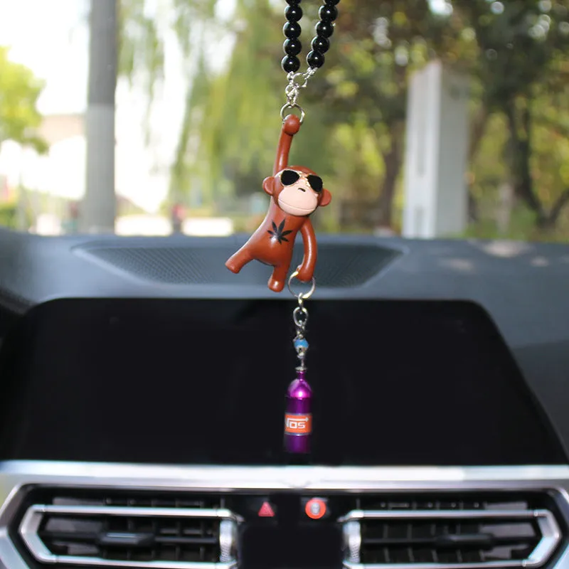 Hip-hop cartoon monkey pendant with sunglasses for car rearview mirror decoration