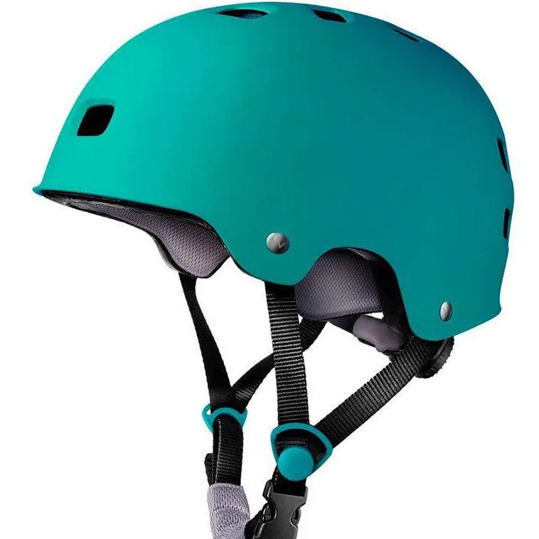 Solid colour skateboarding helmet for children and teenagers, shown in various sizes and colours including red, blue, and black.