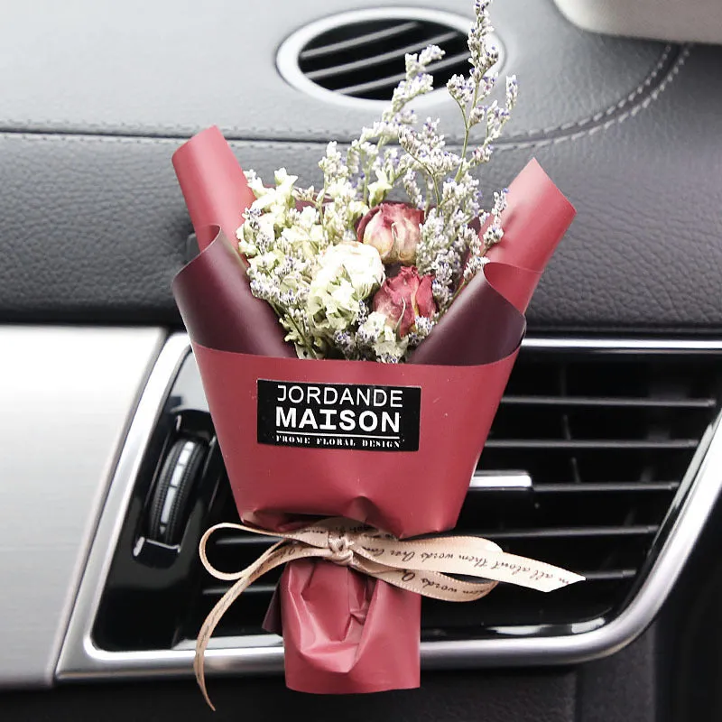 Dried flower bouquet and scented slice car air freshener set for air vents in various colours.