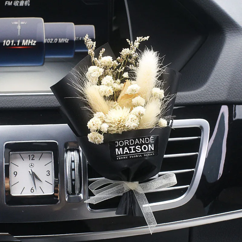 Dried flower bouquet and scented slice car air freshener set for air vents in various colours.