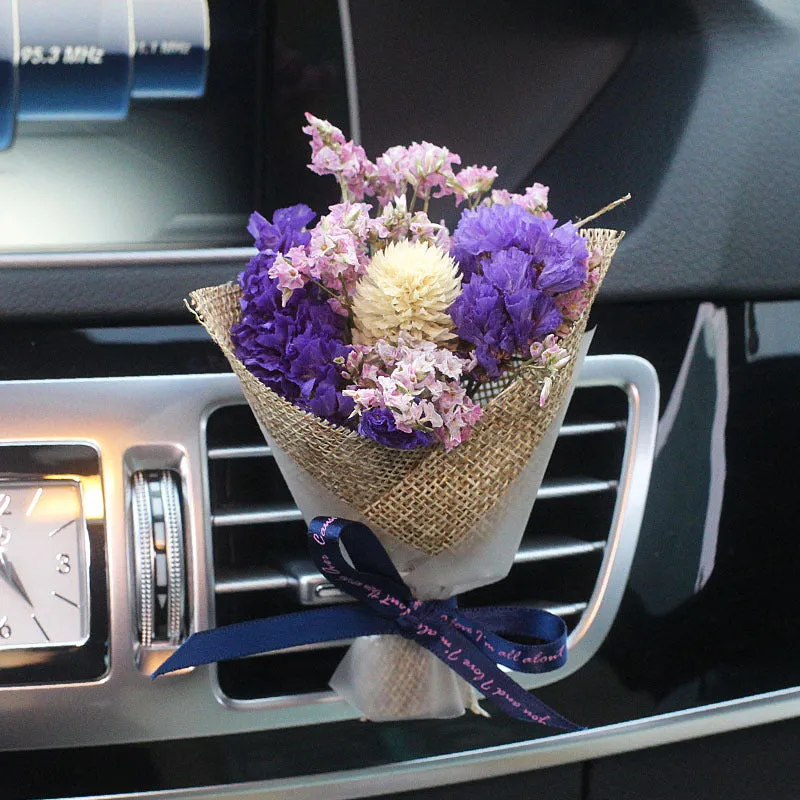 Dried flower bouquet and scented slice car air freshener set for air vents in various colours.