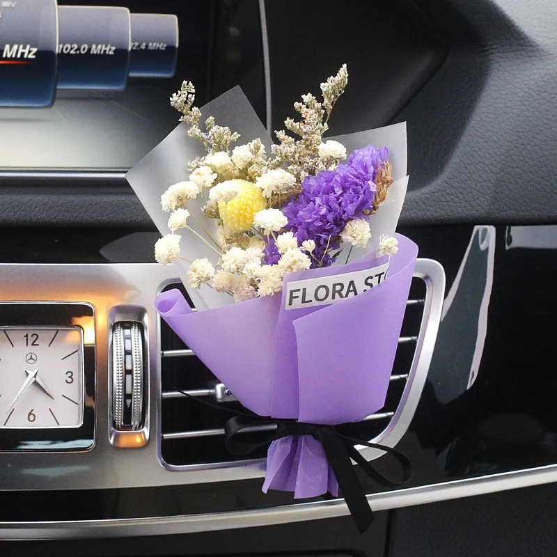 Dried flower bouquet and scented slice car air freshener set for air vents in various colours.