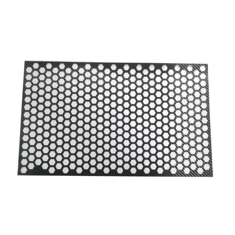 Honeycomb pattern adhesive sticker for car taillights in black, carbon, or colourful finishes, 48x30 cm.