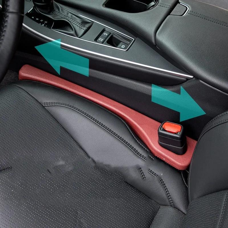 Car seat gap sealing strip in polyresin with handle for leak-proof interior protection