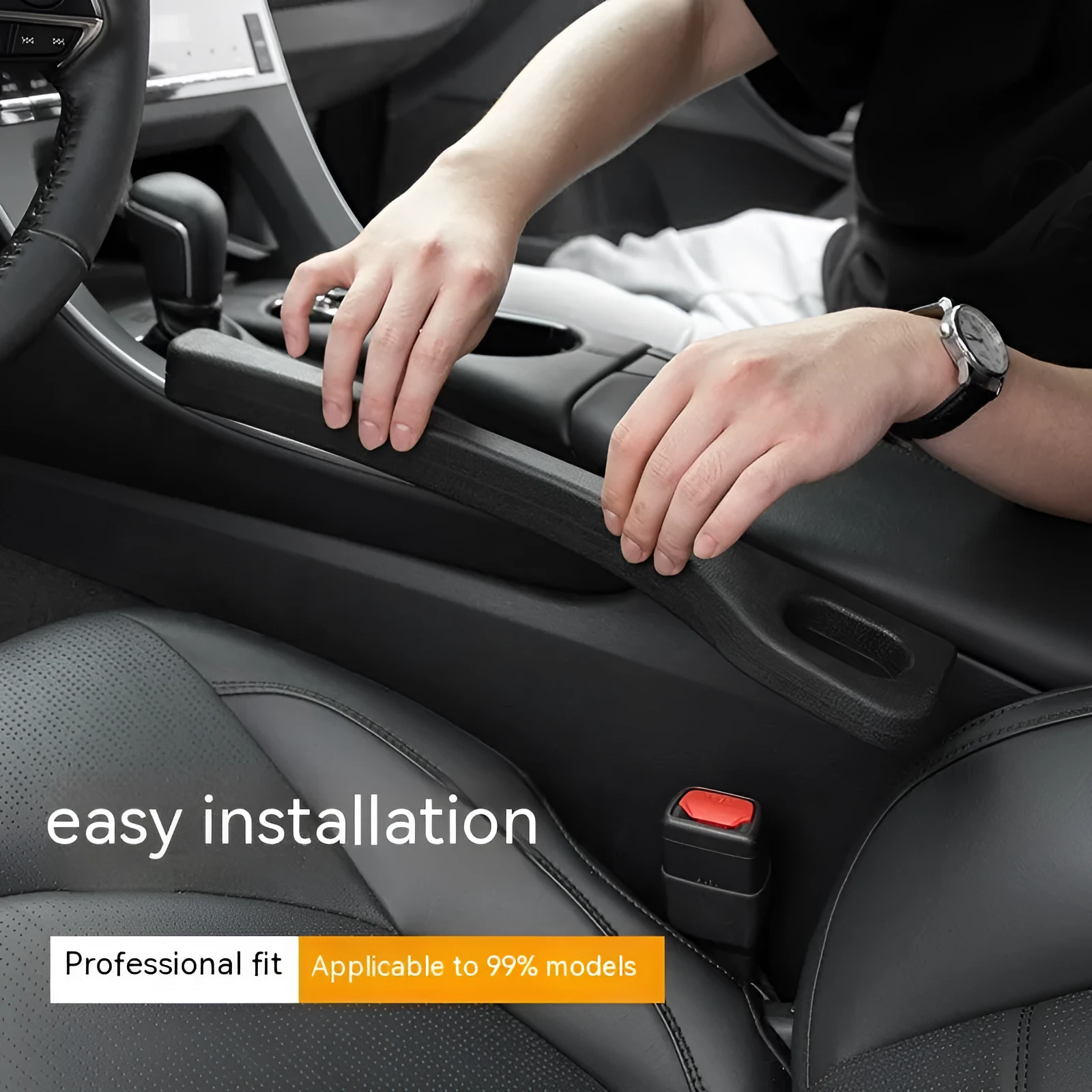 Car seat gap sealing strip in polyresin with handle for leak-proof interior protection