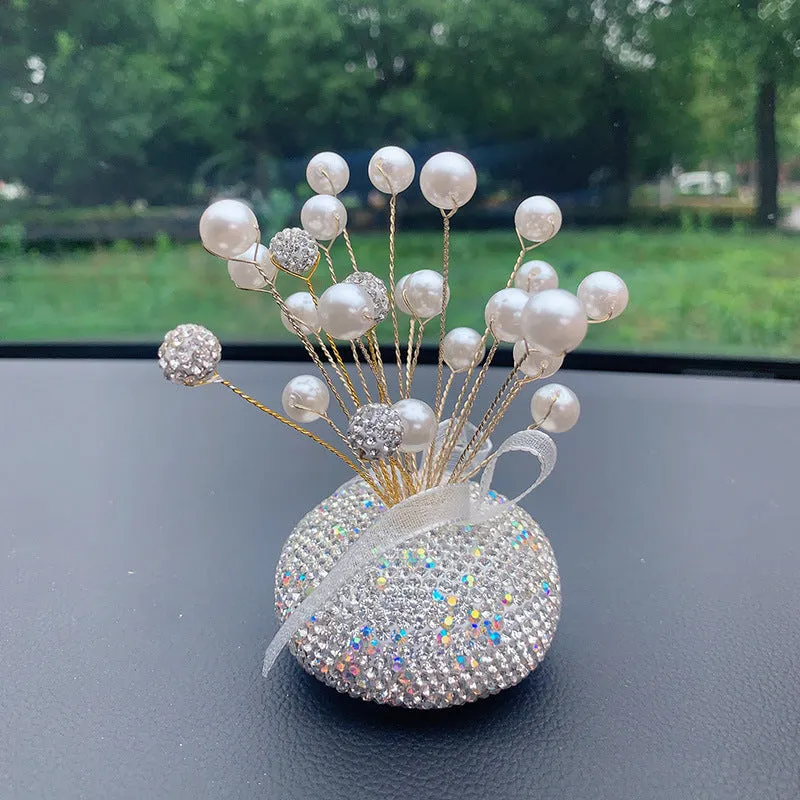 Clay diamond star car console decoration in pearl colours with heart and starry sky motifs
