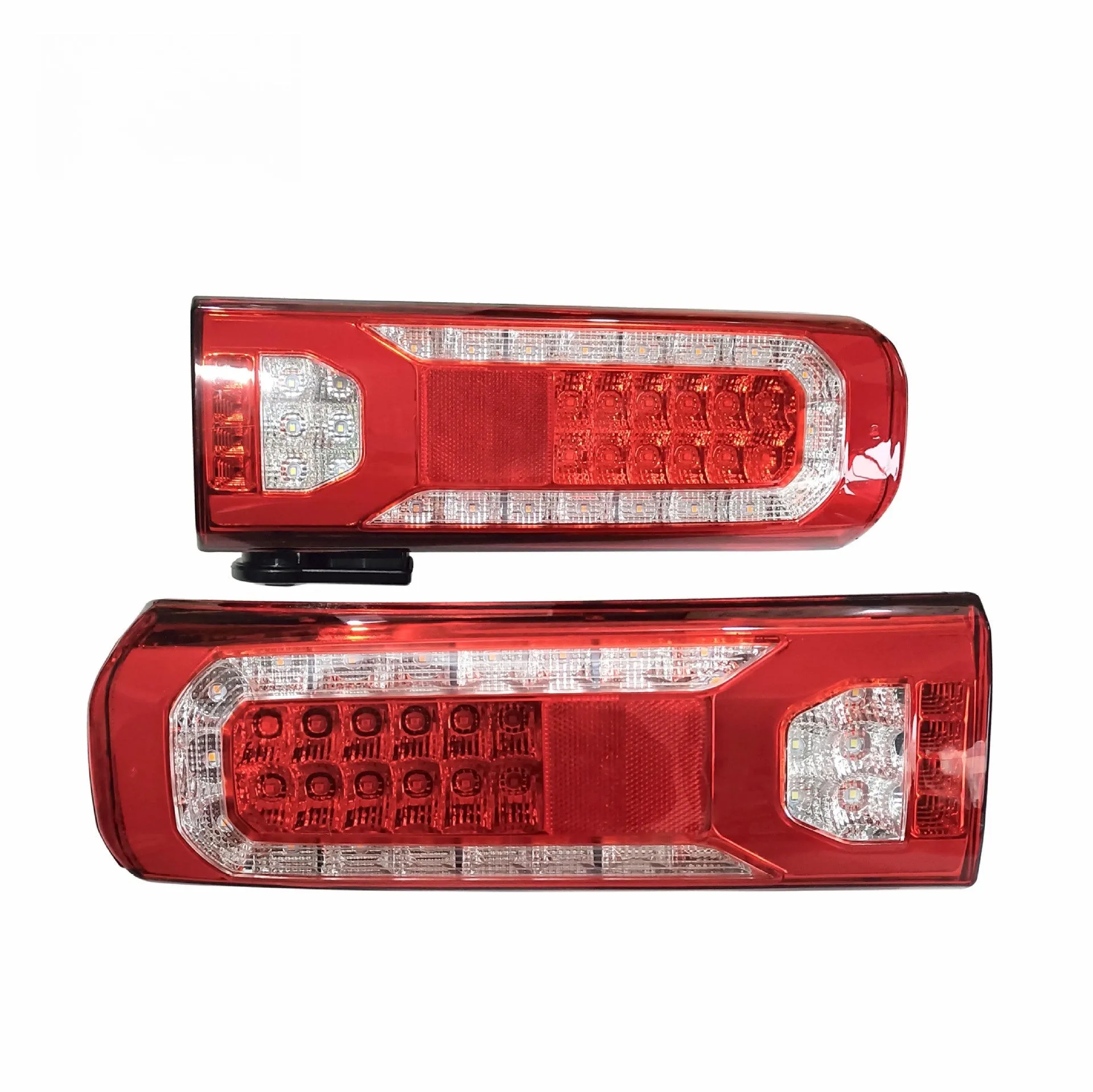 Mercedes-Benz MP4 MP5 heavy truck LED running water rear lamp assembly with white reverse light.